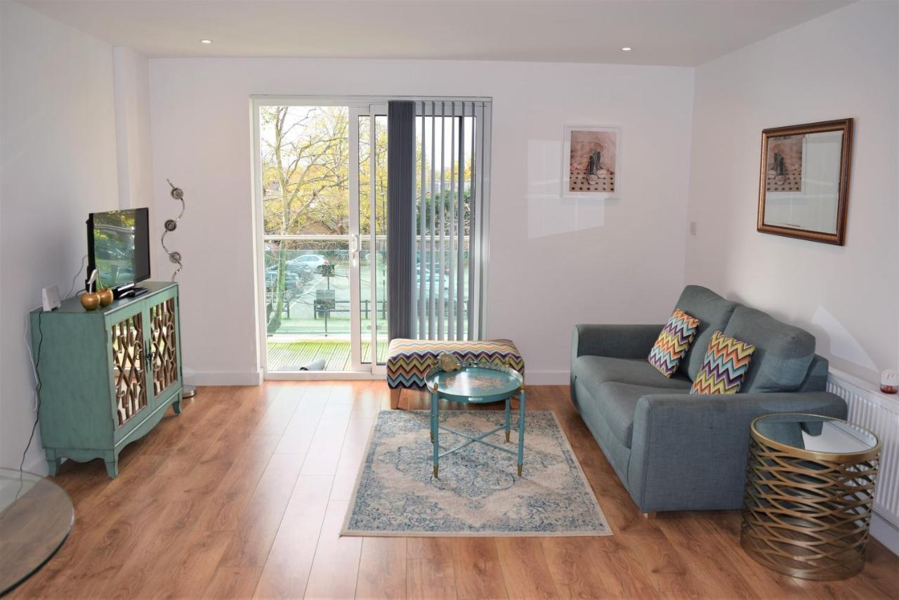 Urban Gem Apartment- Free Parking Enfield Exterior foto